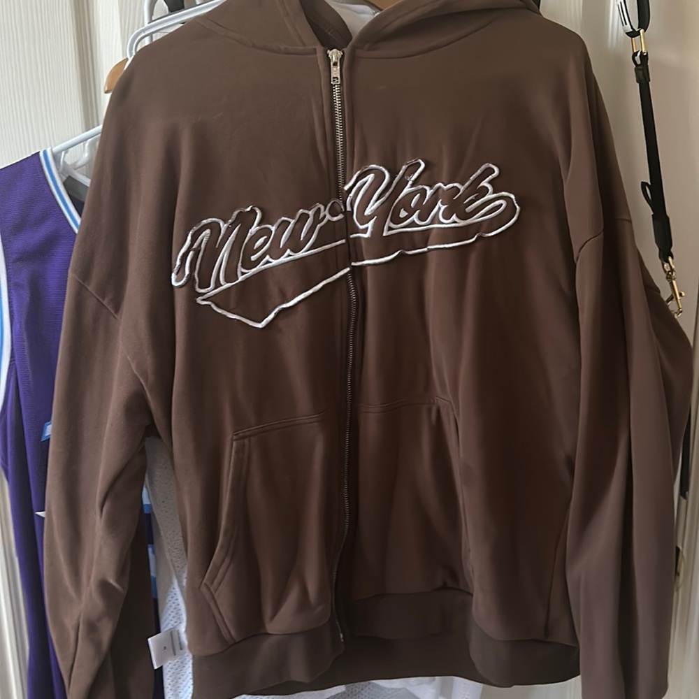 edikted zip up